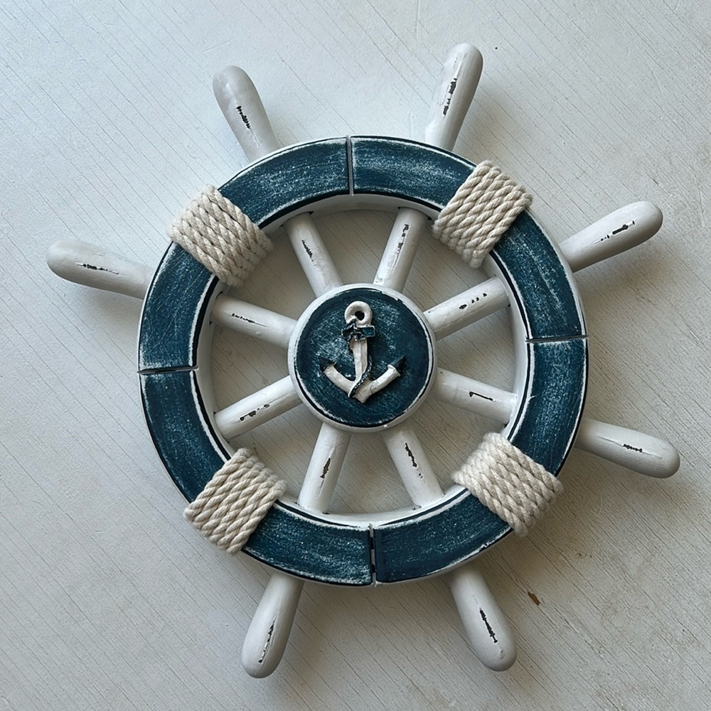 Lake Decor
